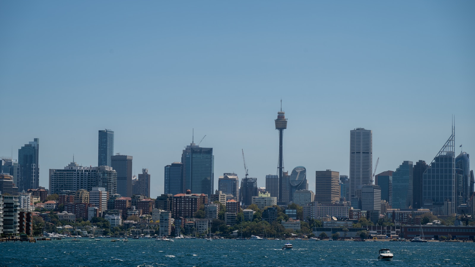 Choosing Schools in Australia: State Systems, Catchments and Enrolment